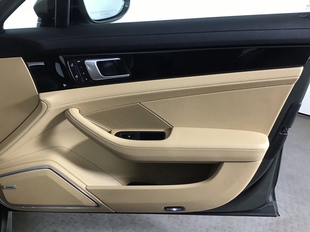 Certified 2022 Porsche Panamera 4 AWD/4WD image 20