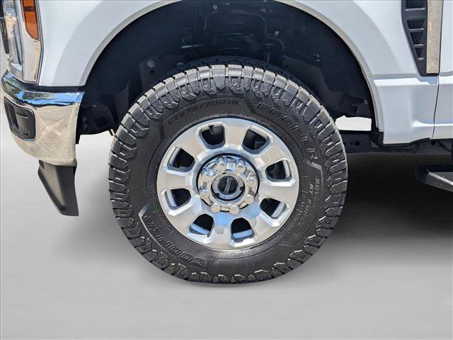Used 2024 Ford F250 XLT AWD/4WD image 22