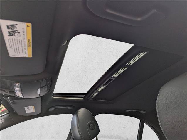 Used 2017 Mercedes-Benz E 300 image 22