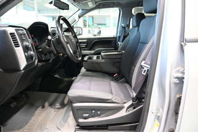 Used 2017 Chevrolet Silverado 1500 LT w/ All Star Edition AWD/4WD image 10