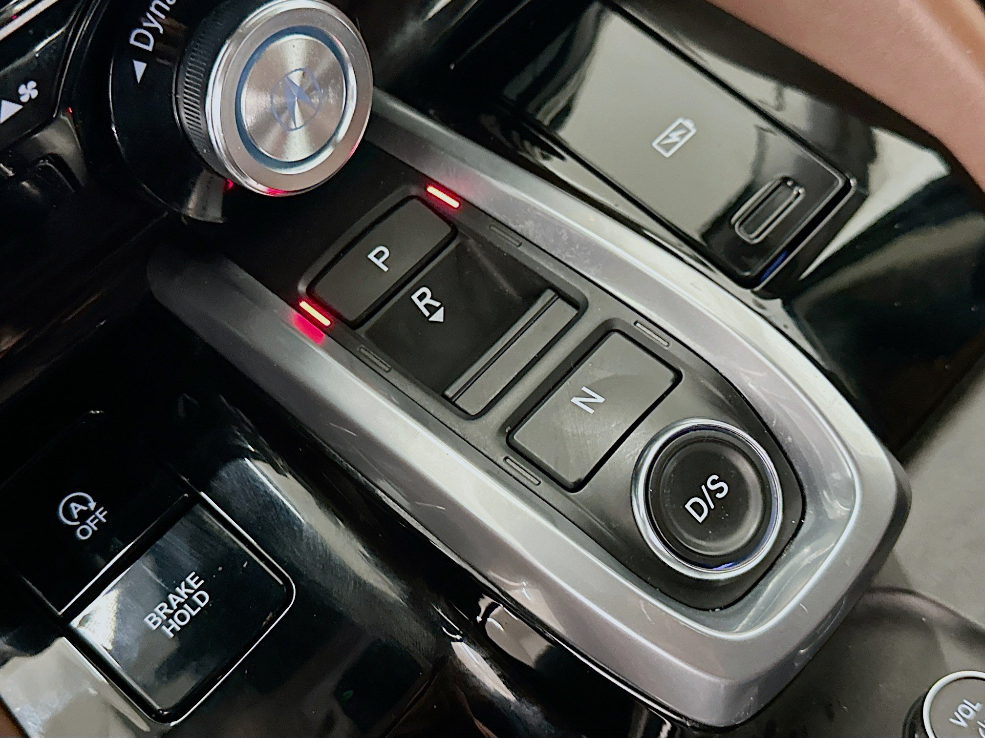 Used 2023 Acura MDX SH-AWD w/ Technology Package image 25