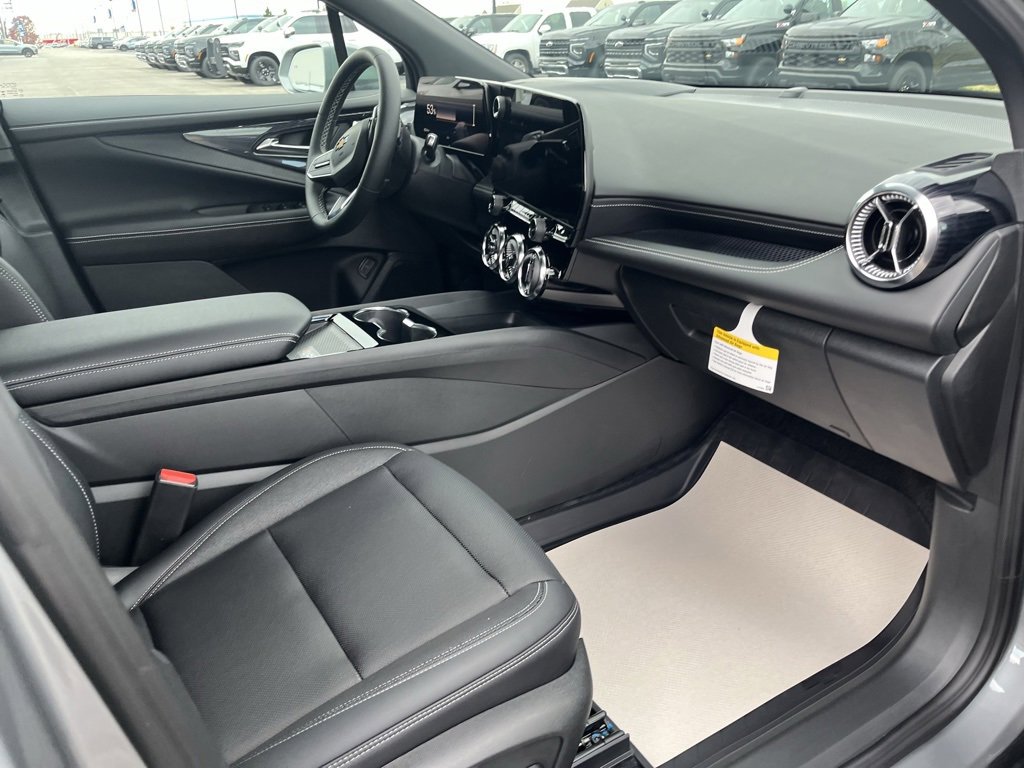 New 2026 Chevrolet Blazer EV LT image 23