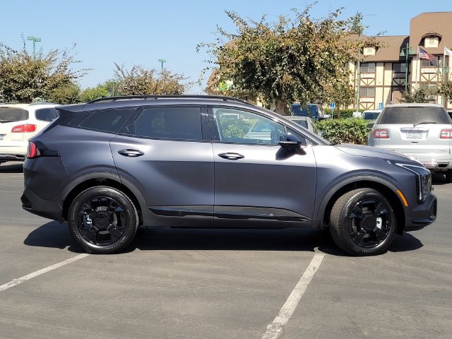 New 2026 Kia Sportage X-Line w/ X-Line Premium Package AWD/4WD image 3