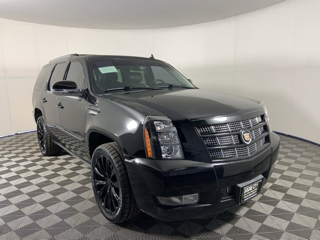 Used 2013 Cadillac Escalade Premium