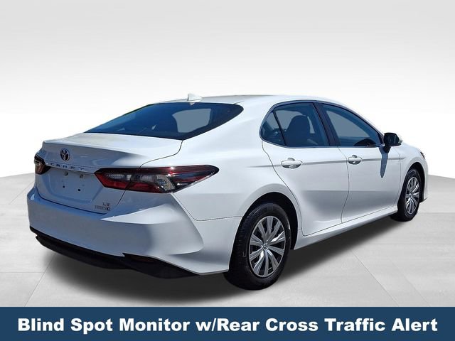 Used 2022 Toyota Camry LE FWD image 7