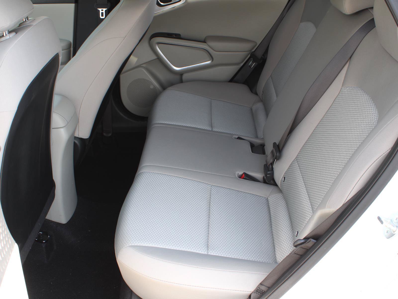 Used 2023 Kia Soul LX w/ LX Technology Package FWD image 17