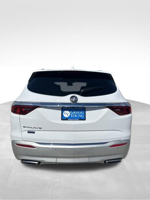 Used 2024 Buick Enclave Essence FWD image 5