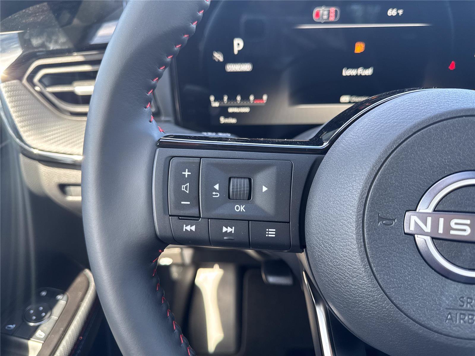 New 2026 Nissan Kicks SR FWD image 21