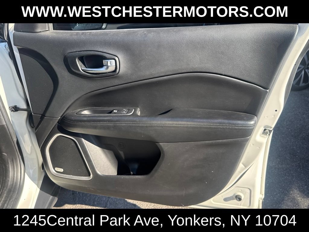 Used 2021 Jeep Compass Latitude w/ Sun and Sound Group AWD/4WD image 13