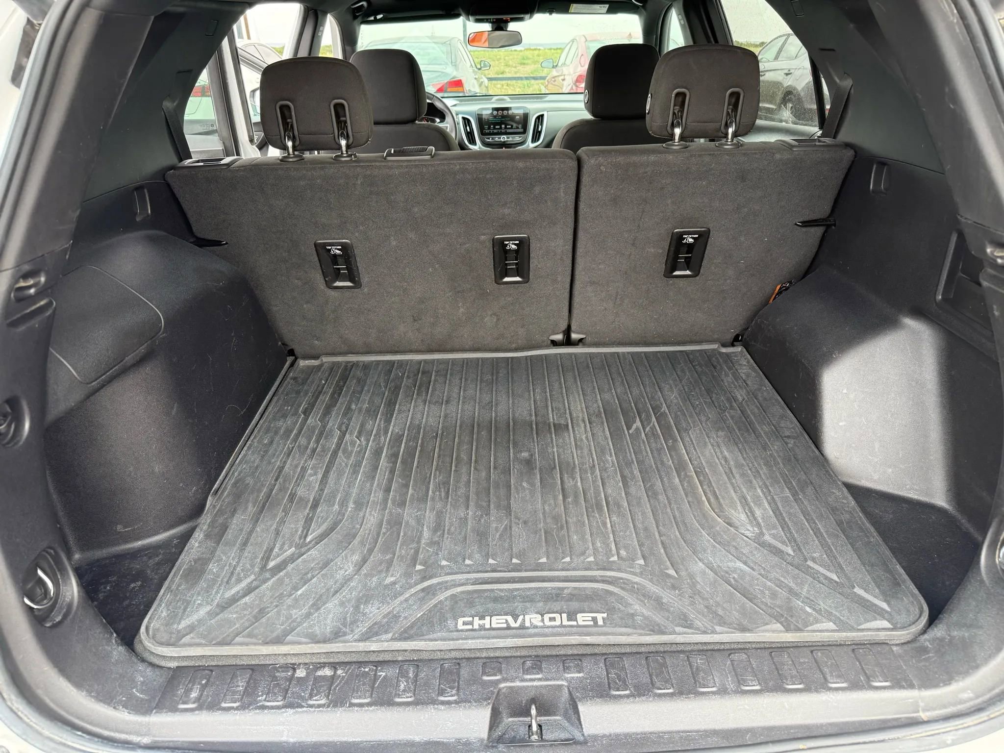 Used 2018 Chevrolet Equinox LT FWD image 25