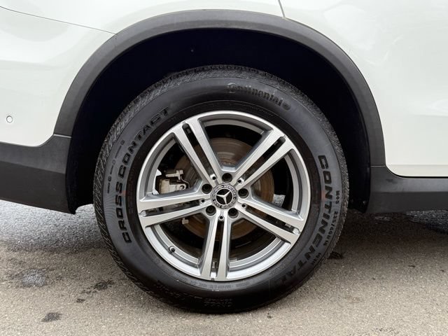 Used 2021 Mercedes-Benz GLC 300 4MATIC image 19