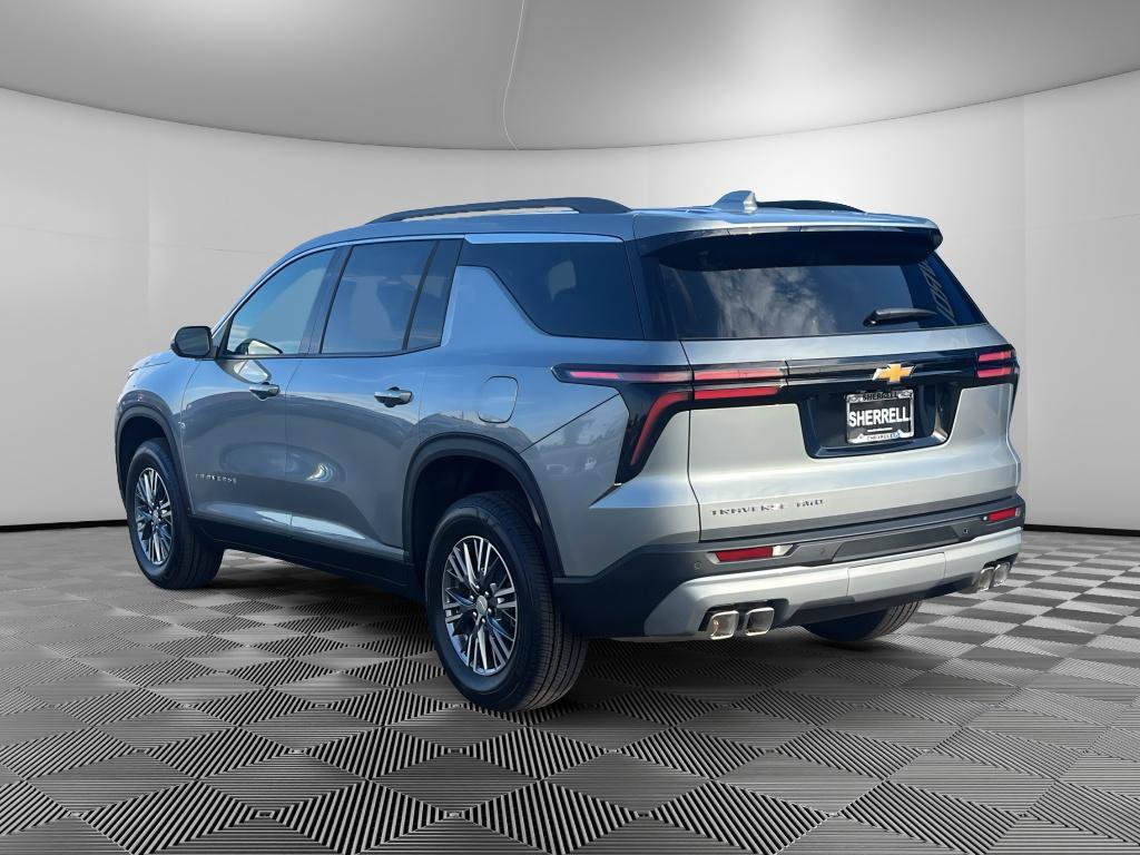 New 2026 Chevrolet Traverse LT image 3