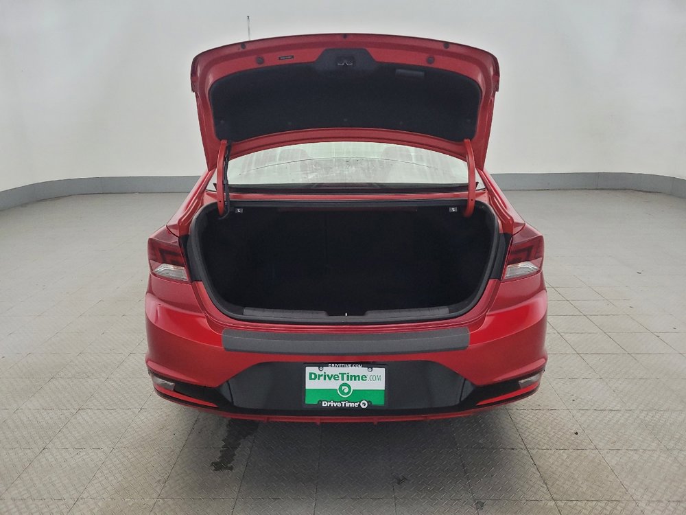 Used 2020 Hyundai Elantra SEL image 29