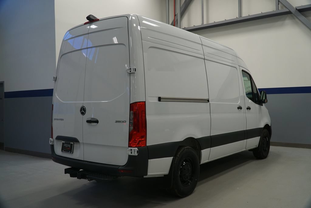 New 2025 Mercedes-Benz Sprinter 2500 image 6