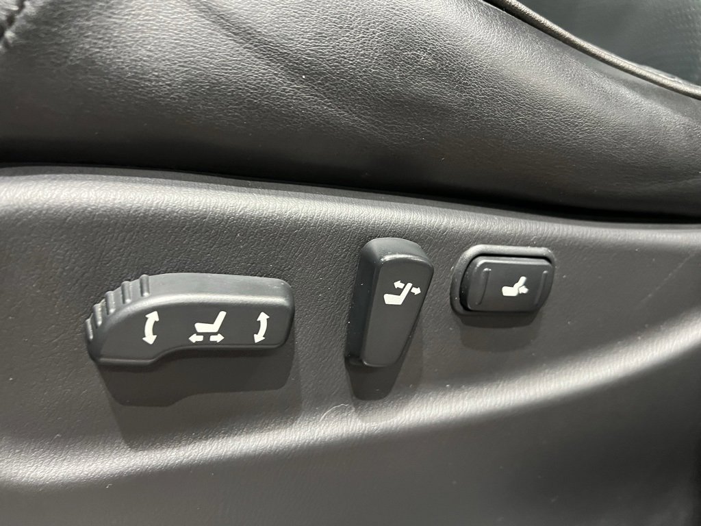 Used 2011 INFINITI QX56 4WD w/ Theater Pkg image 49