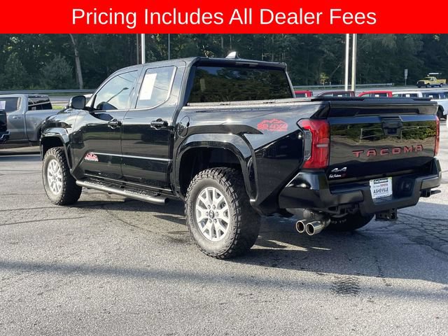 Used 2026 Toyota Tacoma SR5 AWD/4WD image 3