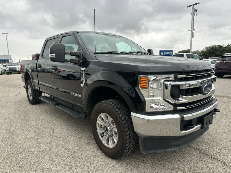 Used 2022 Ford F250 XLT w/ FX4 Off-Road Package image 8