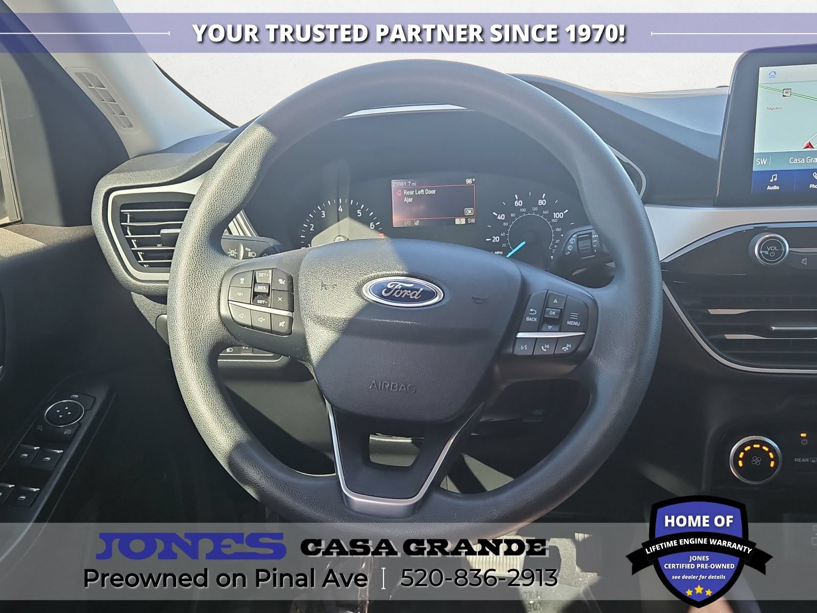 Used 2022 Ford Escape SE w/ SE Sport Appearance Package FWD image 9