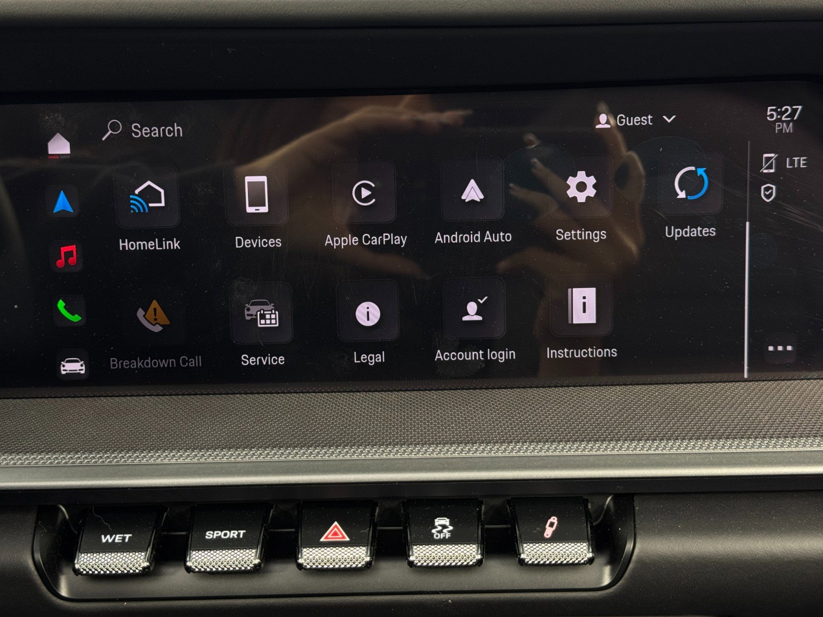 Used 2024 Porsche Panamera image 31