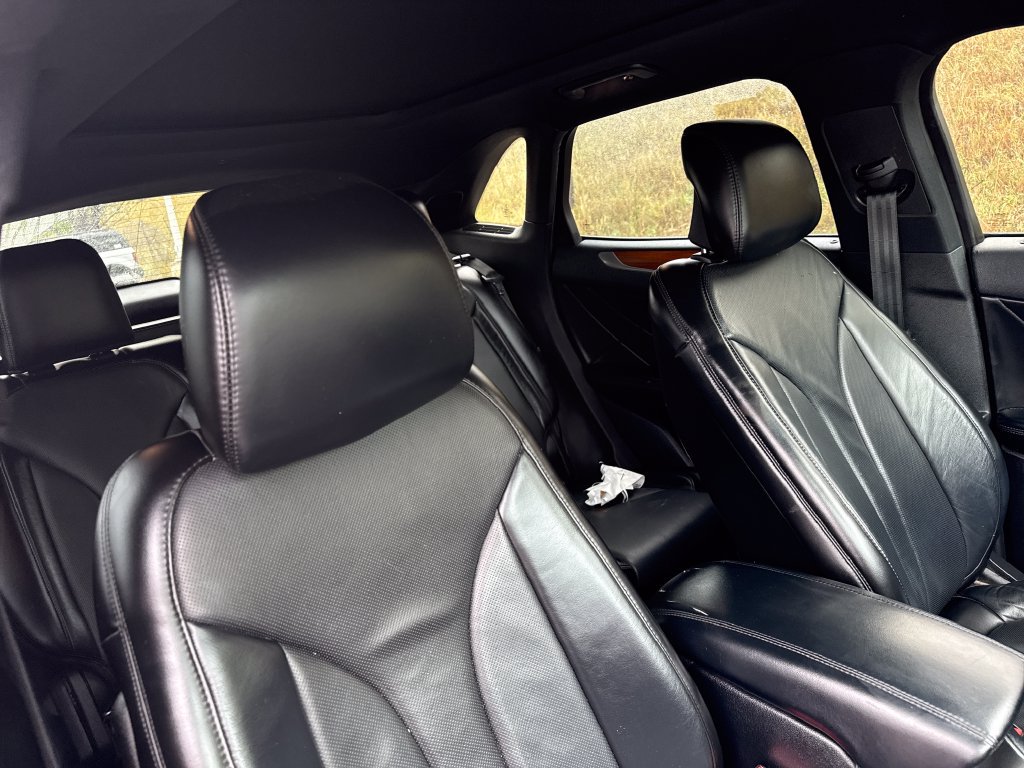 Used 2019 Lincoln MKC Reserve AWD/4WD image 30
