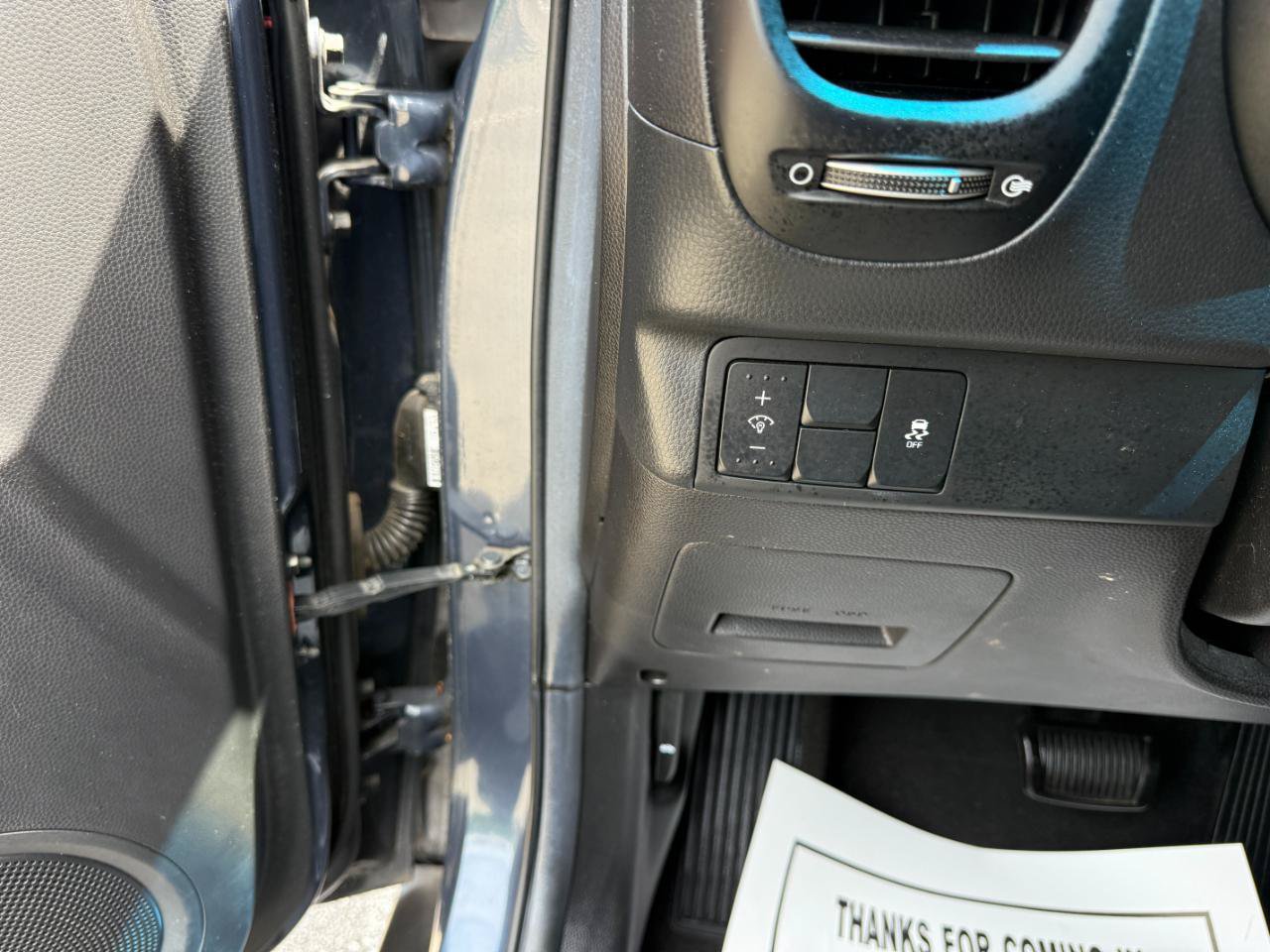 Used 2015 Kia Soul + FWD image 17