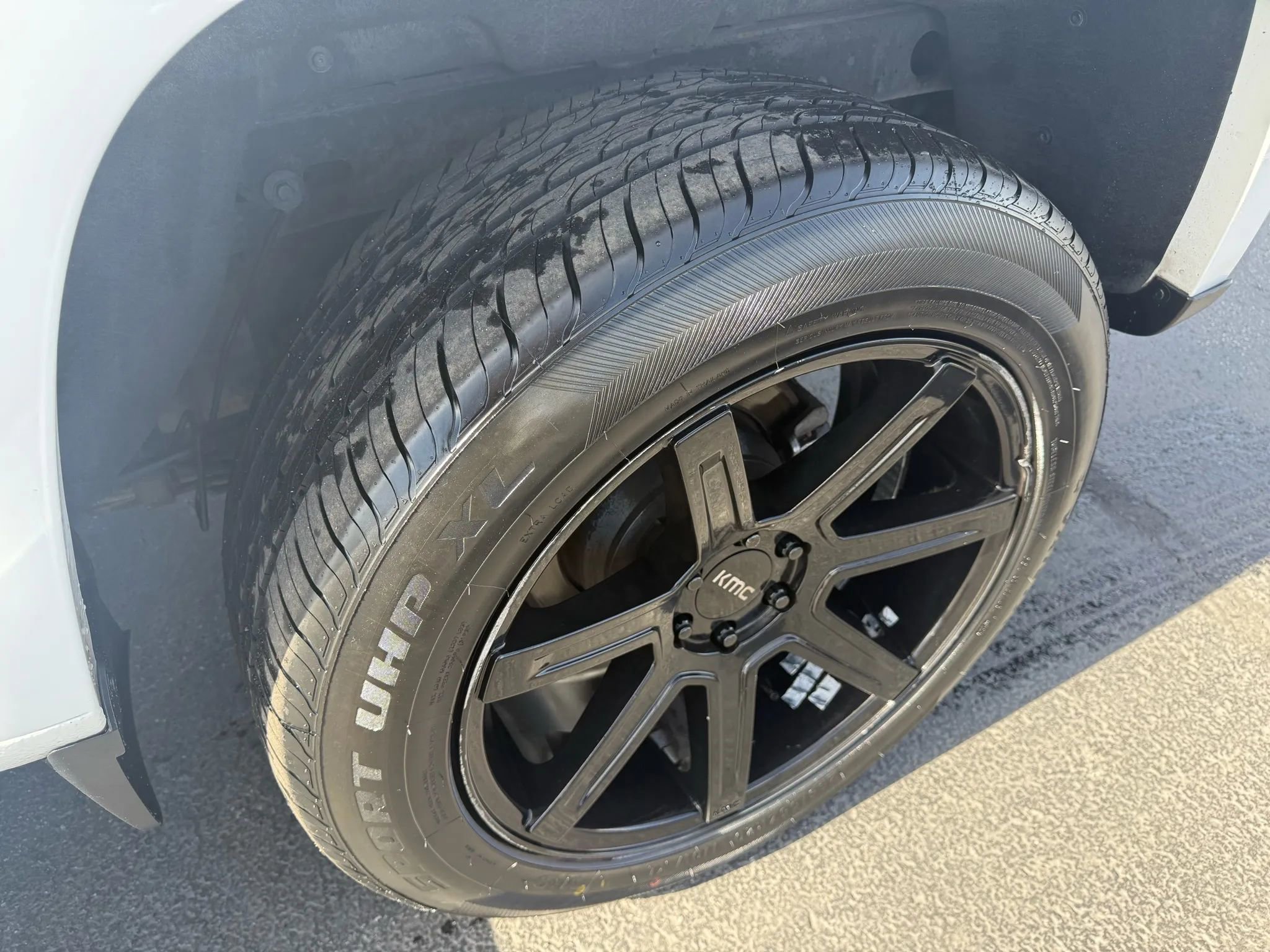 Used 2017 GMC Canyon Denali image 10