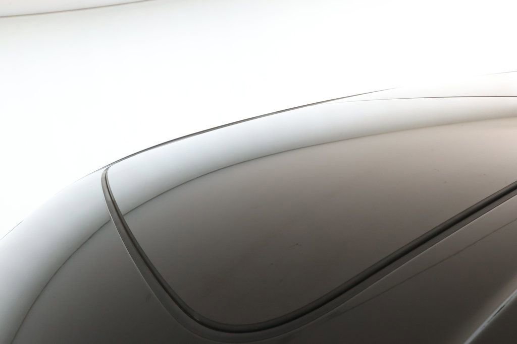 Used 2022 Porsche Cayenne image 8