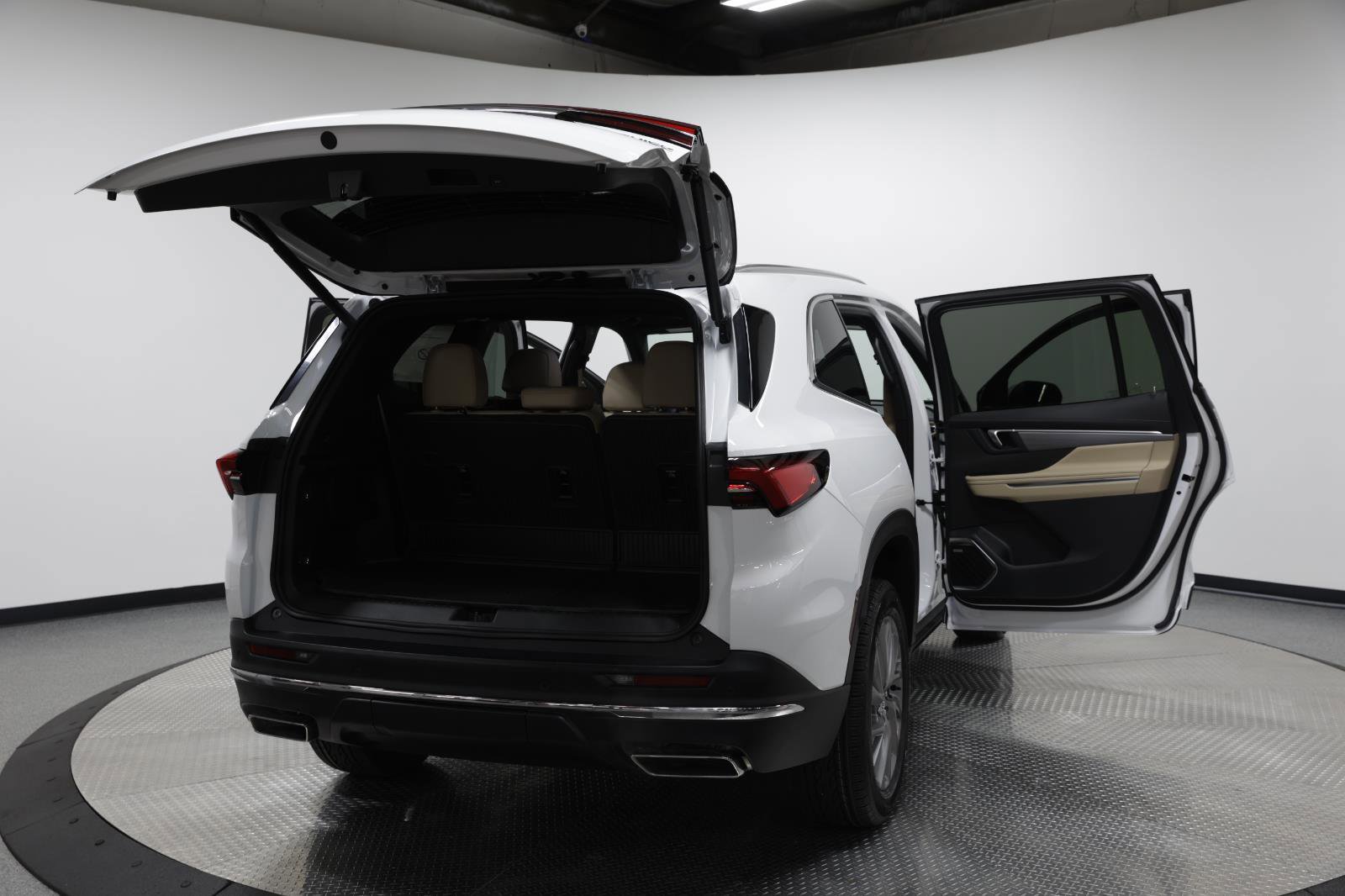 New 2026 Buick Enclave Preferred image 12