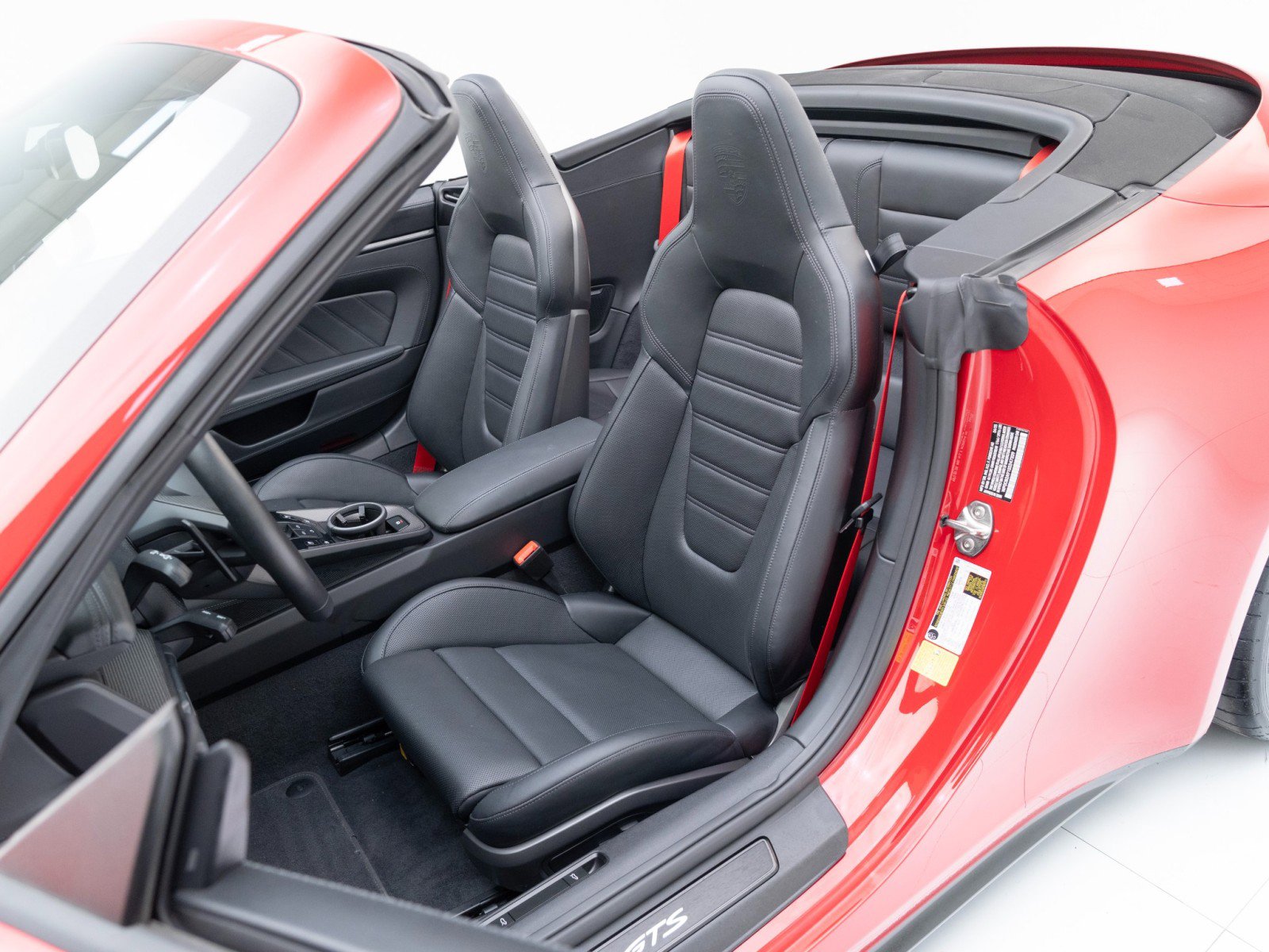 Certified 2025 Porsche 911 Carrera 4 GTS image 4