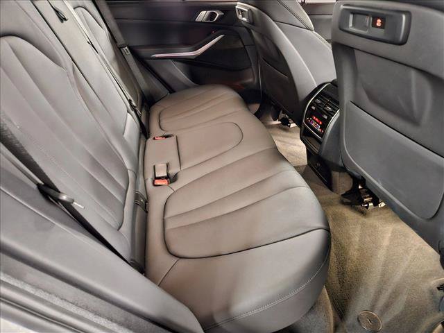 Used 2022 BMW X5 sDrive40i w/ Premium Package RWD image 20