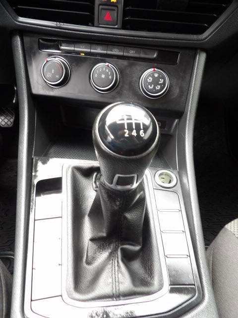 Used 2020 Volkswagen Jetta S w/ Driver Assistance Package image 21