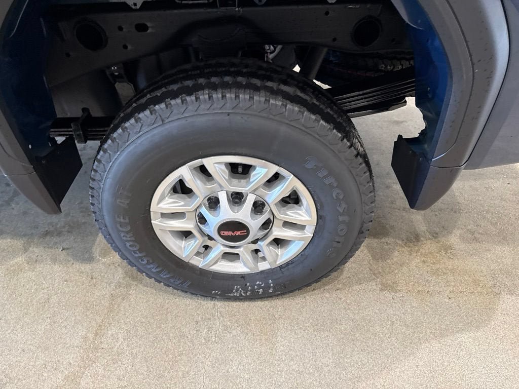 New 2026 GMC Sierra 2500 Pro AWD/4WD image 10