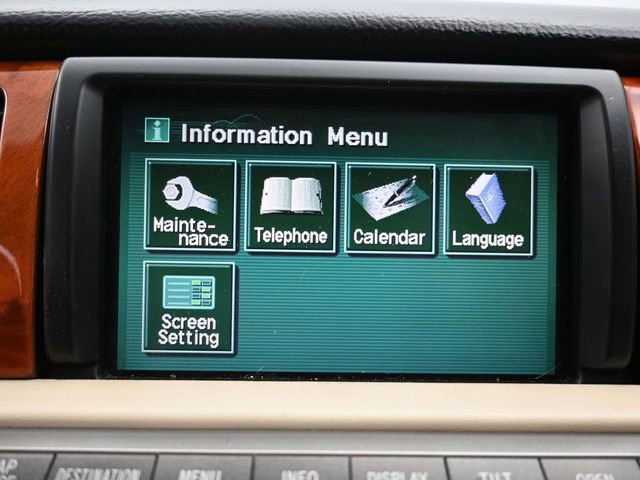 Used 2009 Lexus SC 430 Convertible image 16