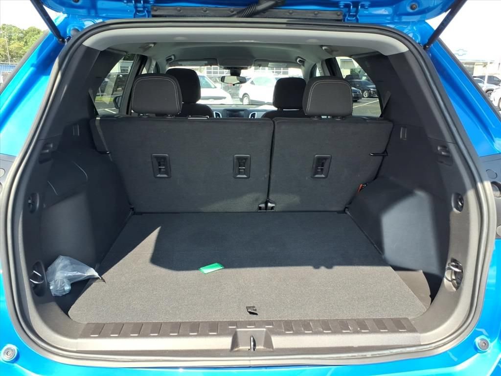 Used 2024 Chevrolet Equinox LS w/ LS Convenience Package FWD image 17