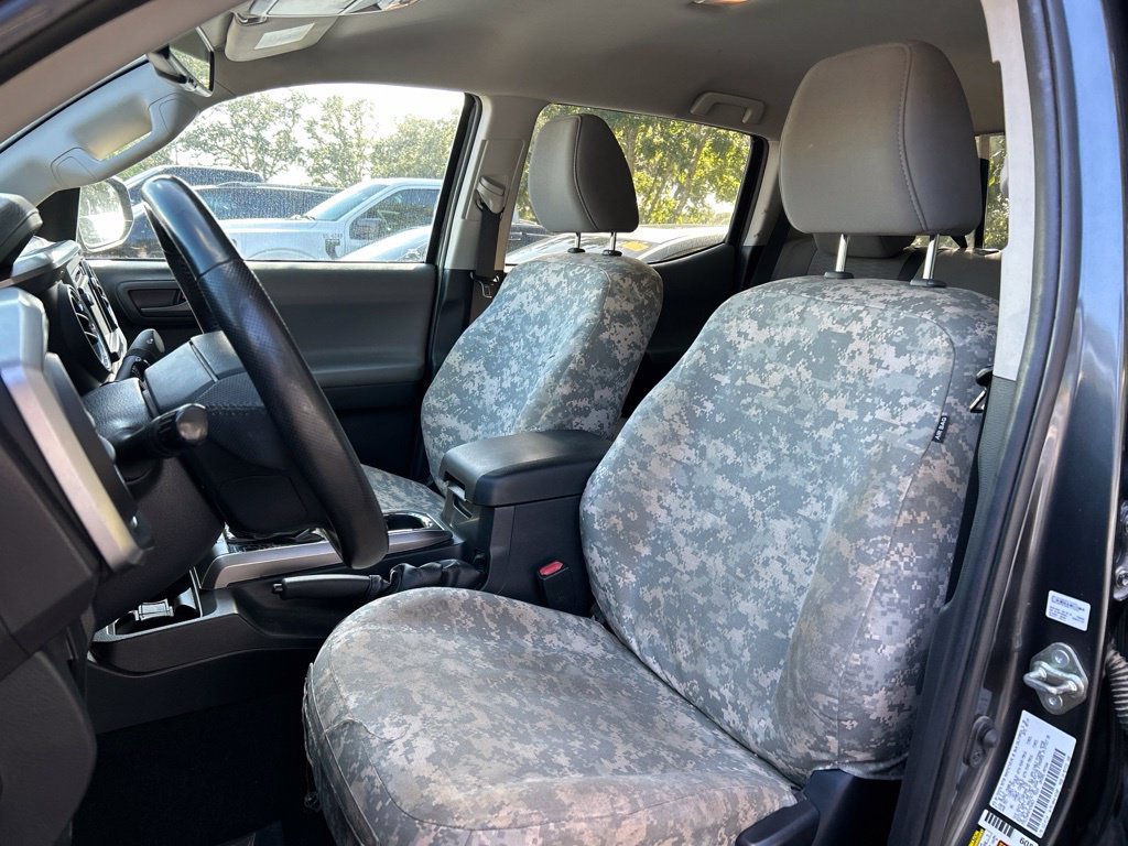Used 2019 Toyota Tacoma SR5 AWD/4WD image 19