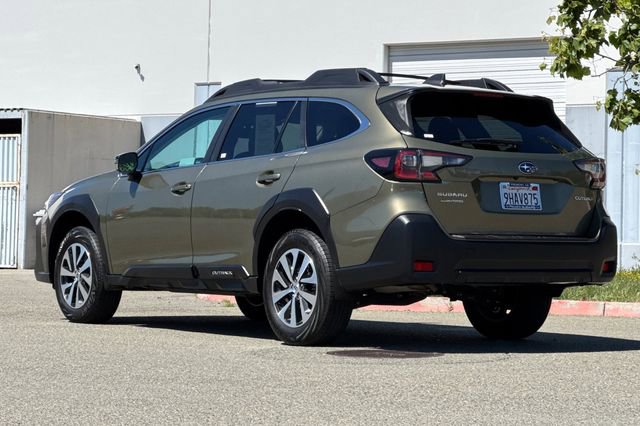 Used 2023 Subaru Outback Premium w/ Popular Package #1 AWD/4WD image 6