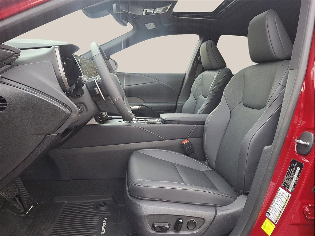 Used 2025 Lexus RX 350h image 6