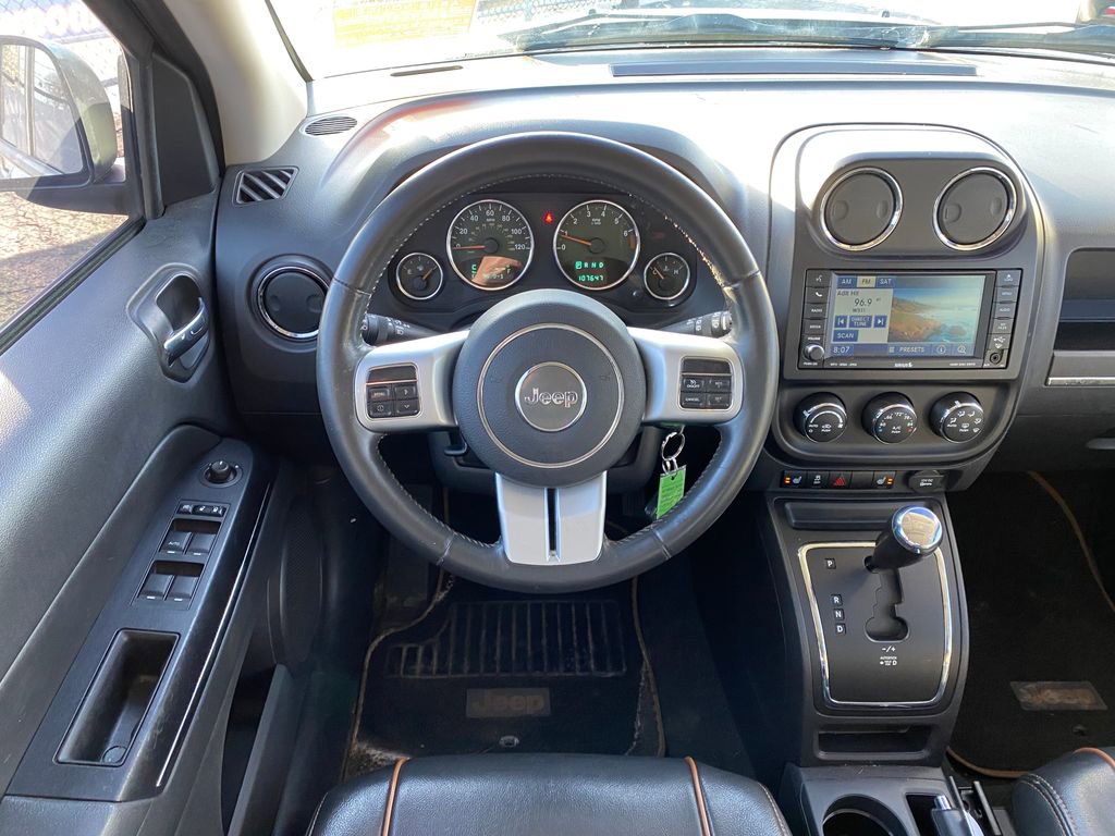 Used 2011 Jeep Compass Limited w/ Sun/Sound Group FWD image 21