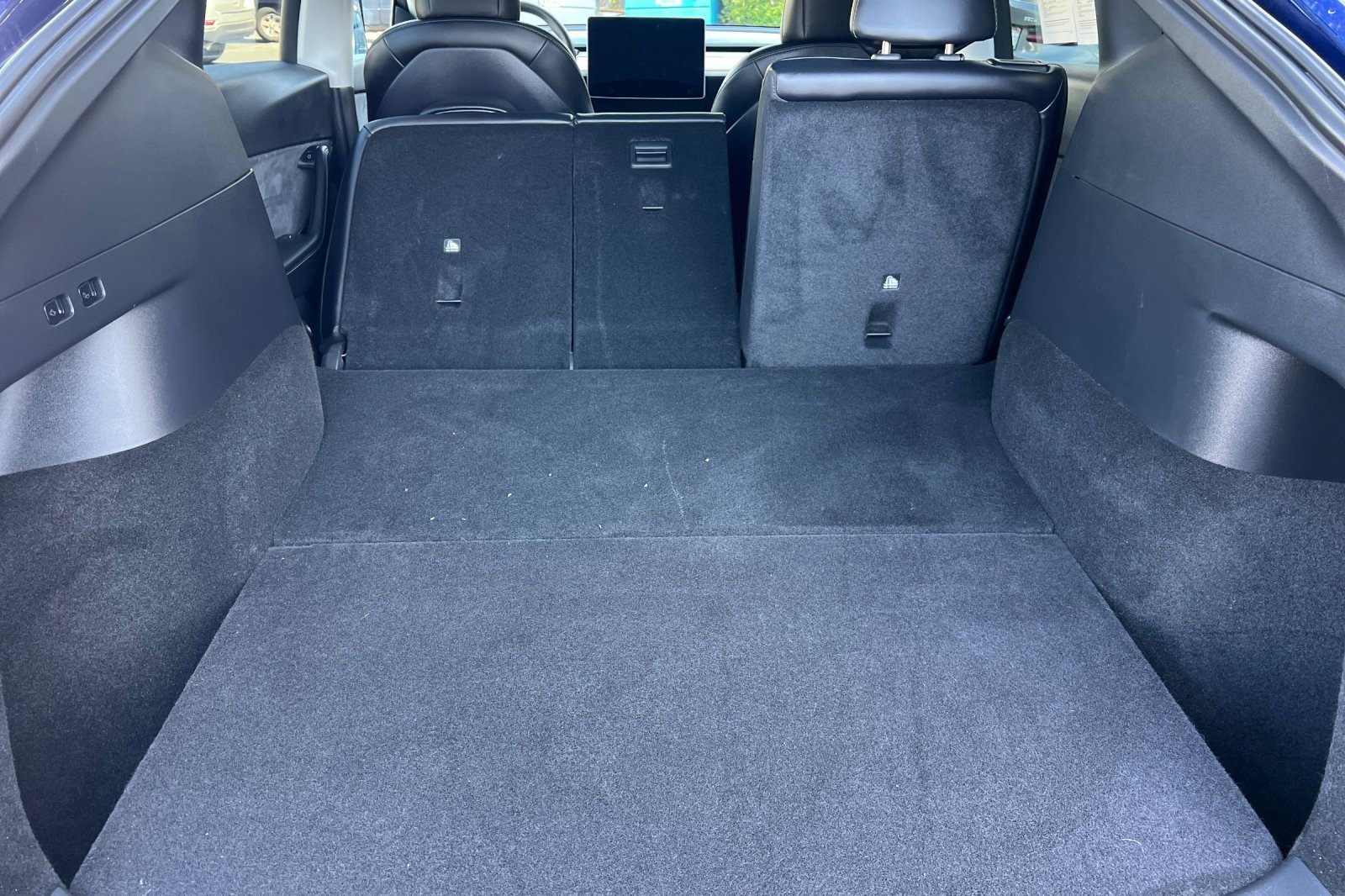 Used 2021 Tesla Model Y Long Range image 15