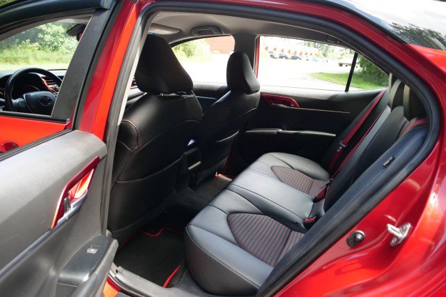 Used 2020 Toyota Camry TRD FWD image 23