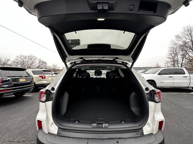 Certified 2022 Ford Escape SEL image 41