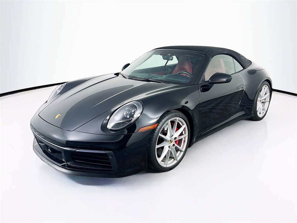 Certified 2020 Porsche 911 Carrera 4S image 1