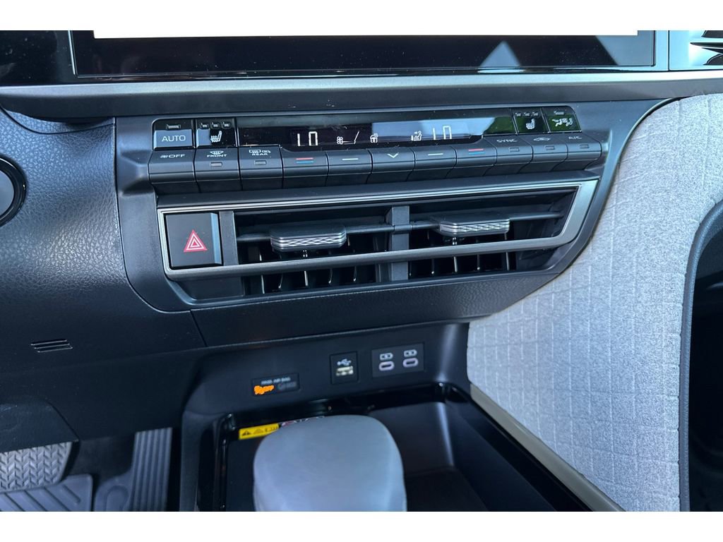 New 2026 Toyota Camry XLE image 22