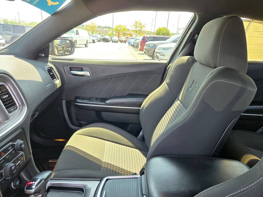 Used 2019 Dodge Charger Scat Pack RWD image 24