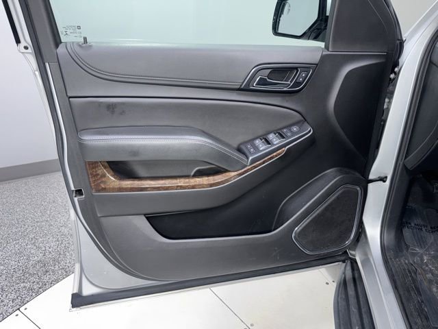 Used 2020 Chevrolet Tahoe LS w/ Skid Plate Package AWD/4WD image 9
