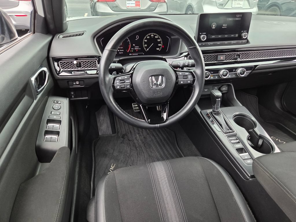 Used 2022 Honda Civic Sport image 8