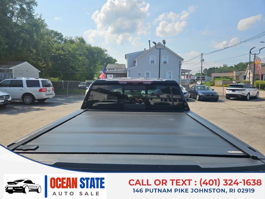 Used 2021 Chevrolet Silverado 1500 High Country w/ Technology Package image 5