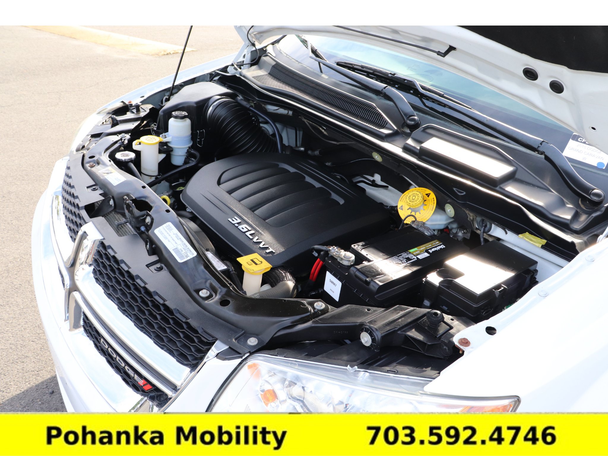 Used 2015 Dodge Grand Caravan American Value Package FWD image 29
