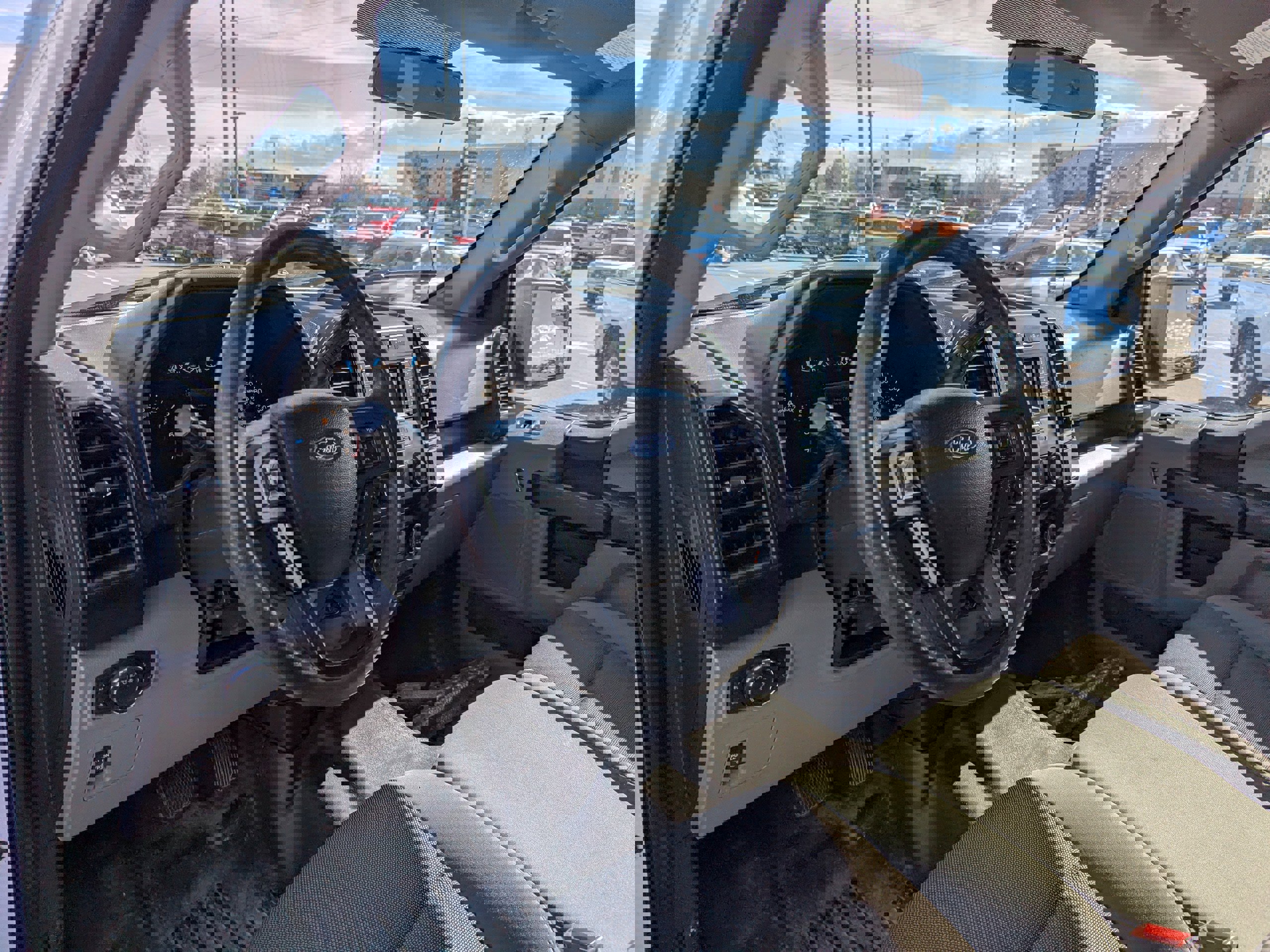 Used 2018 Ford F150 XL w/ Equipment Group 101A Mid image 13