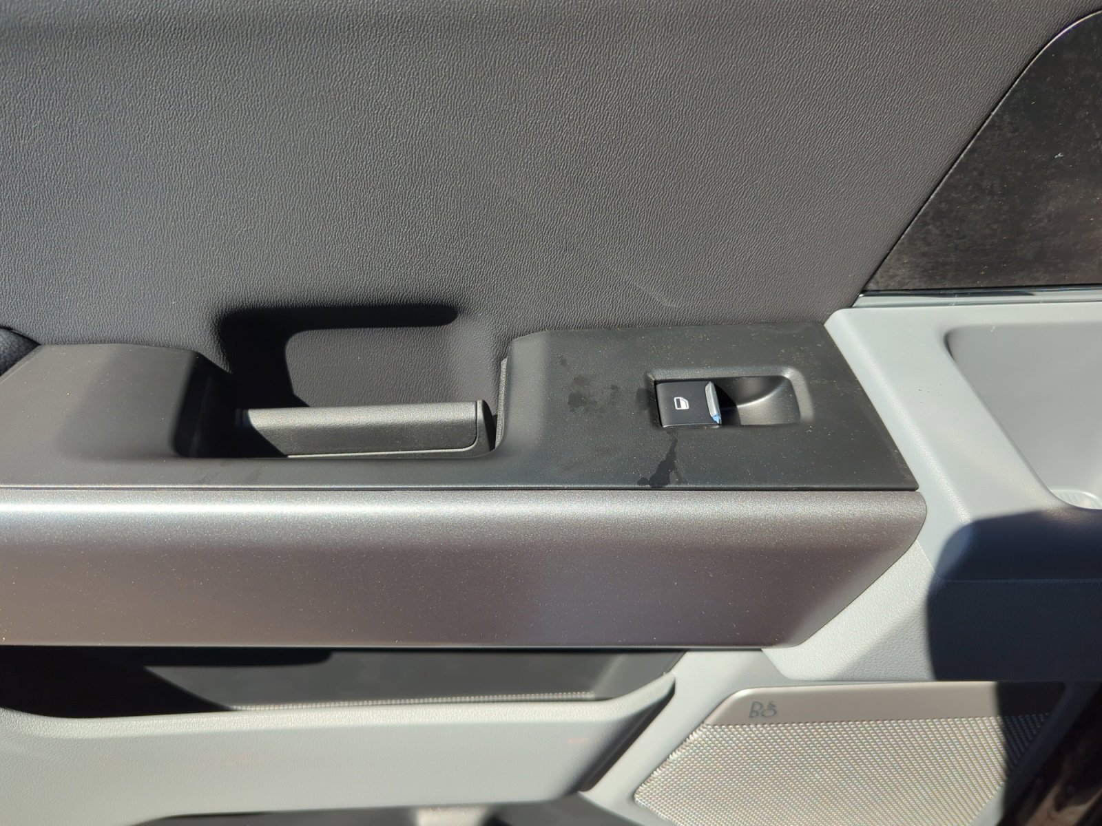 New 2025 Ford F250 XLT w/ Black Appearance Package image 16